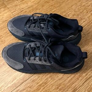 Adidas Women's Shoes ZX 22 Boost Originals Navy Blue
Size:7